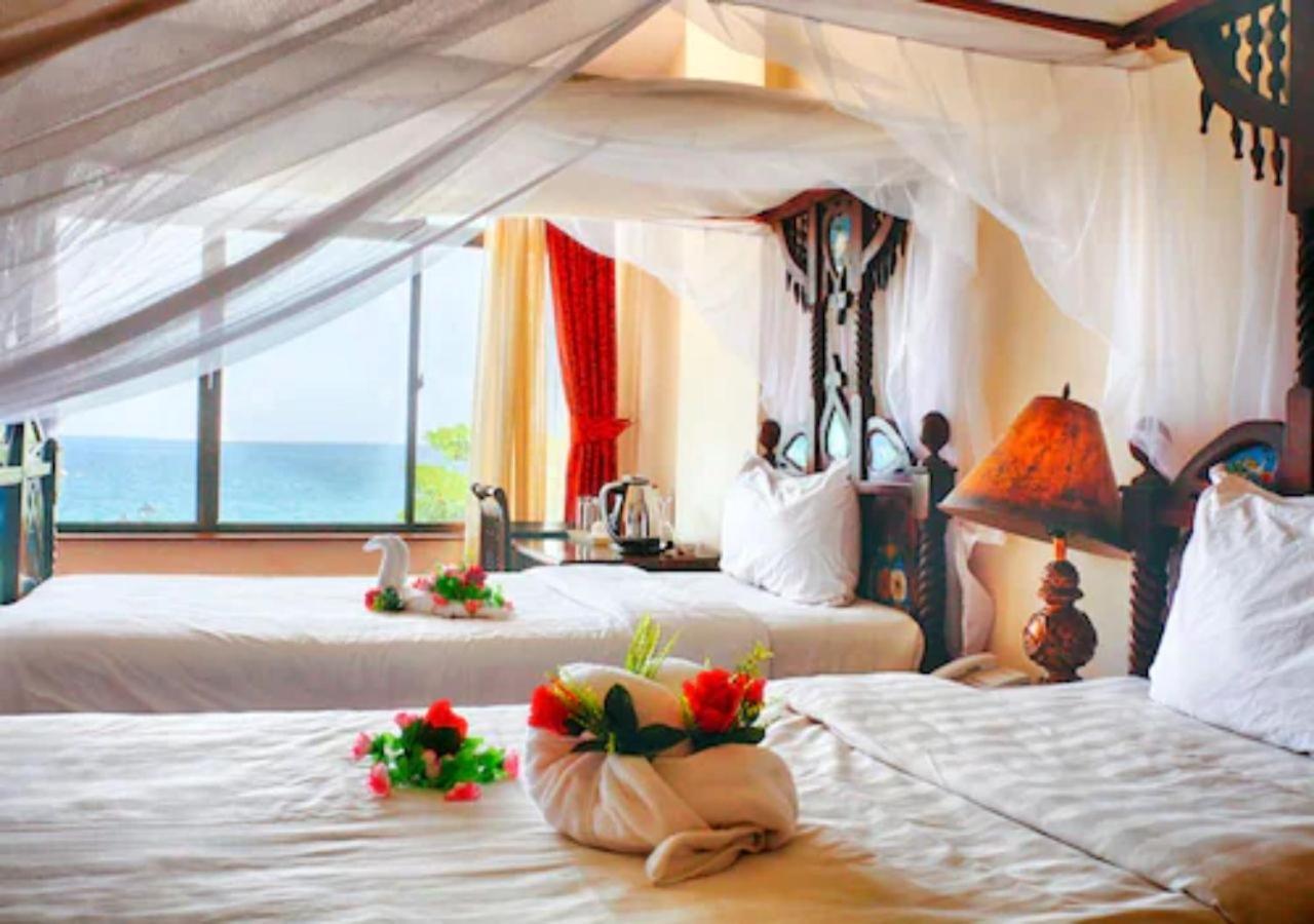 Africa House Couette-café *